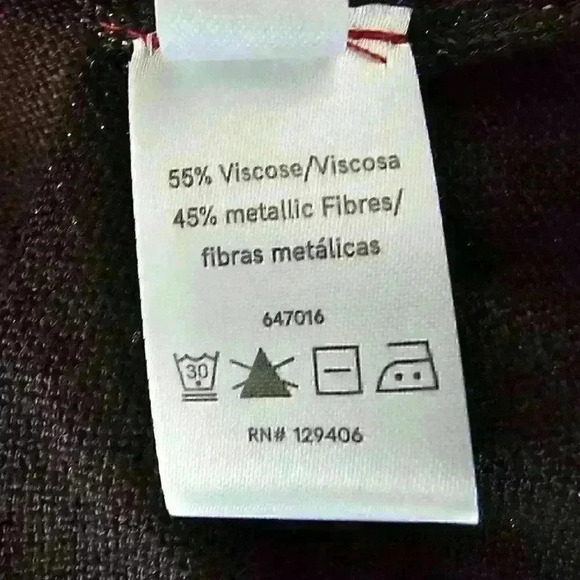 ✨Like New✨ Venus Long-Sleeved Striped Shimmer Lightweight Sweater, Size XS - Picture 8 of 9